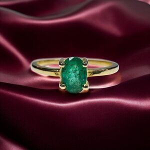 10K Gold -Natural Colombian Emerald Ring -Size 7- Oval Cut Solitaire Ring -1.5g